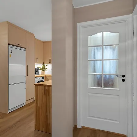 Inviting 2Br Haven In The Heart Of The Suburbs Apartment Reykjavik Exterior photo