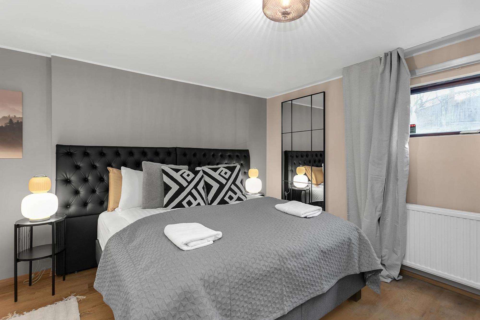 Inviting 2br Haven In The Heart Of The Suburbs Reikiavik